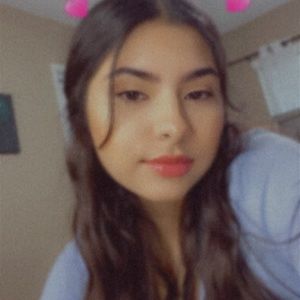 Meet your Posher, Cynthia